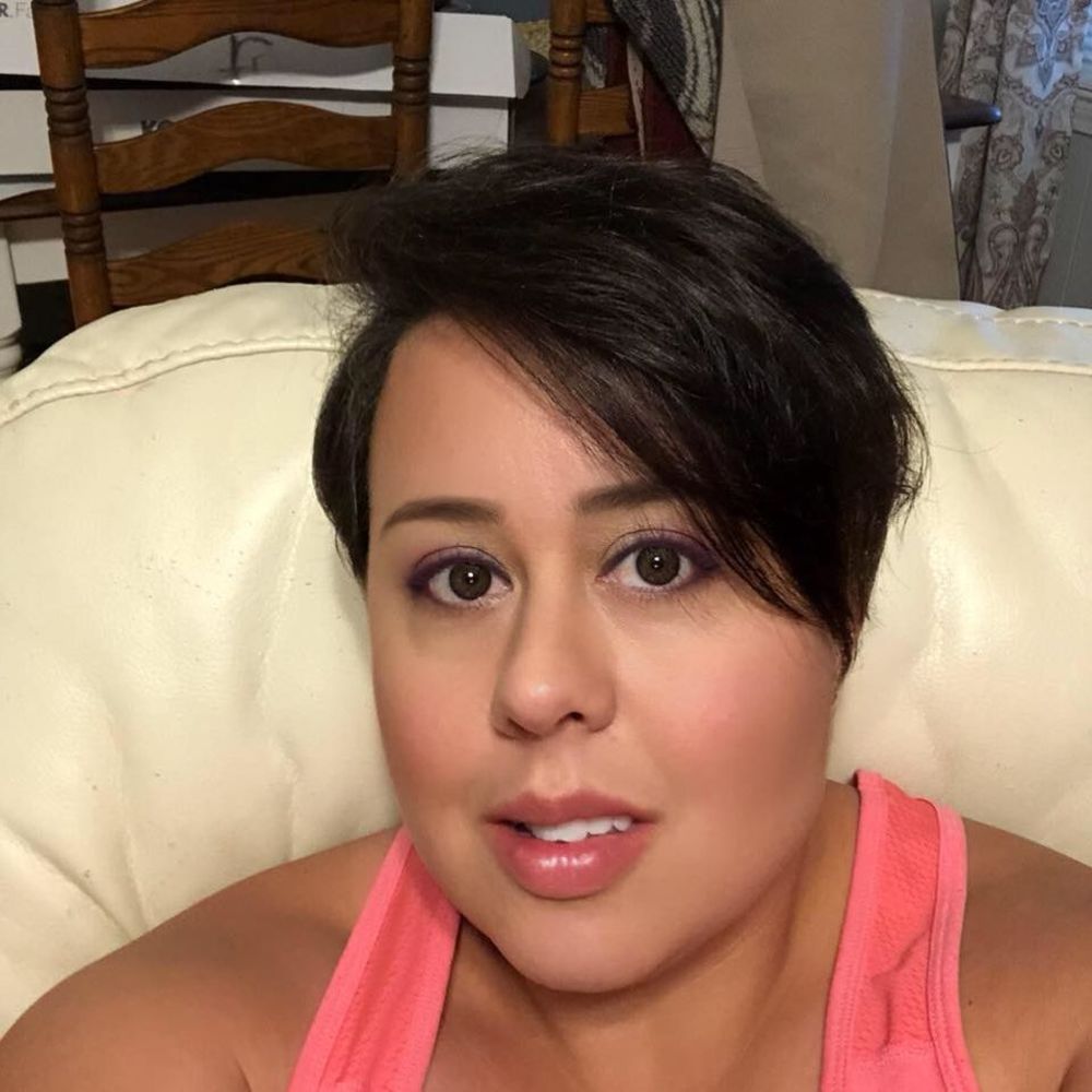 Meet your Posher, Tina